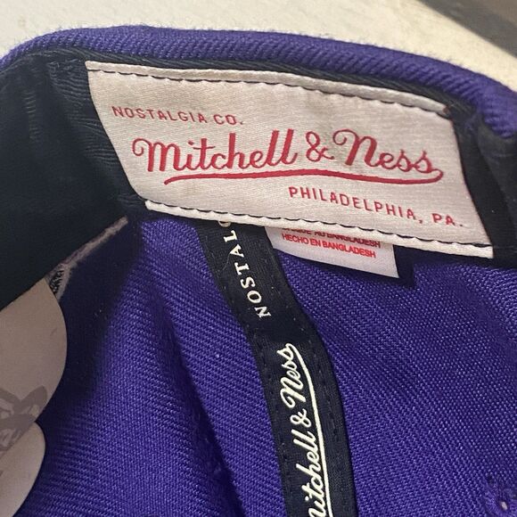NWT LA Lakers Mitchell & Ness Script HWC Hat Rare Griswold Kobe Snapback - Picture 6 of 6